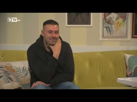 Видео: МИСКА НЕ РАБОТИ И ИМА ПАРИ - ШОУТО НА СЦЕНАРИСТИТЕ