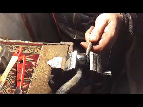 Видео: замена сайлентблоков рулевых тяг сенс, ланос, опель.