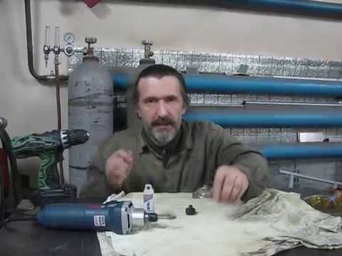 Видео: Высверливаем калёный болт 50 HRC. Легко! Без станка.