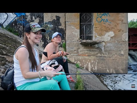 Видео: Взяли девчонок на рыбалку | 3-х дневный рыболовный марафон | День Рождения | ВихровLIFE