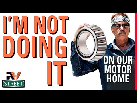 Видео: ПЕРЕУПАКОВКА ПОДШИПНИКОВ ПЕРЕДНЕЙ СТУПИЧНОЙ КОЛЕСНОЙ КОЛЕСИЦЫ • Автодом класса А, шасси F53