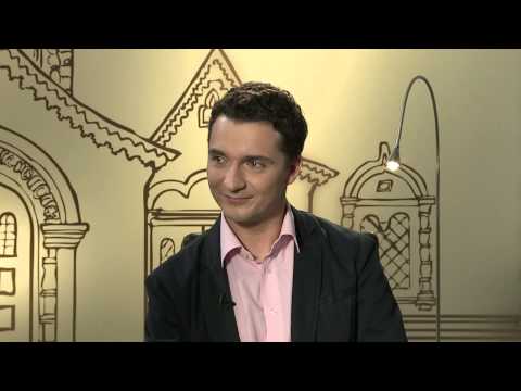 Видео: Открытие беспредметности. В.В.Кандинский. "Композиция 7". К.С.Малевич. "Чёрный квадрат". Часть 2