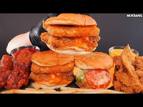 Видео: Бургеры KFC и жареная курица Burgers & Fried Chicken 🍗 French Fries 🍟 EATING ASMR MUKBANG