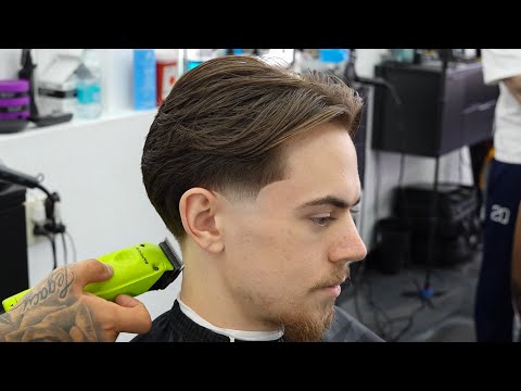 Видео: Этот трюк с стрижкой «не замечают» большинство парикмахеров, но он помог мне стричься лучше, чем ...