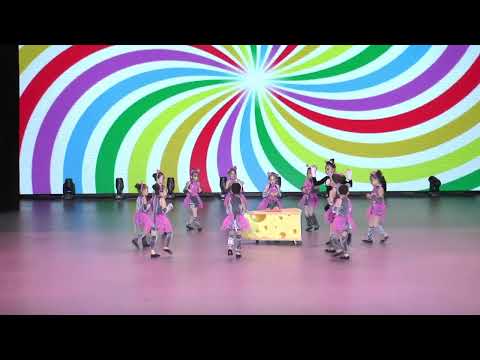 Видео: 26  Ансамбль AINALAIN   Эстрадный танец Проказницы