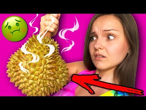 Видео: ВОНЮЧИЙ ДУРИАН! Пробую ОПАСНЫЙ ФРУКТ! Durian / Покупки / Семейные влоги