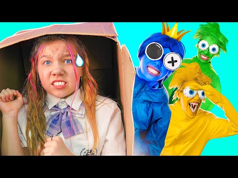 Видео: МЕНЯ ПРЕСЛЕДУЮТ ПУГОВИЧНЫЕ МОНСТРЫ! РАЗГРОМИЛИ ШКОЛУ и дом! Радужные Друзья!