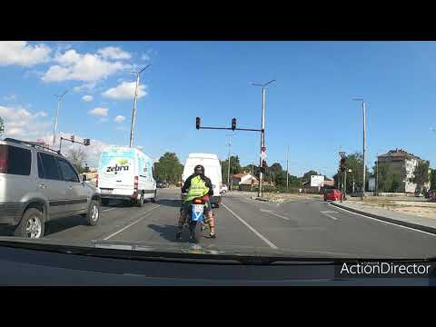 Видео: Автошкола Пантелееви категория А гр.Добрич част 2 караме градско