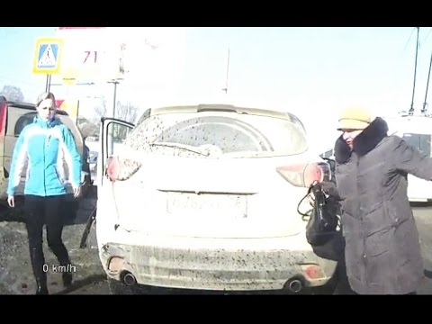 Видео: Женщины за рулем (часть 1) ★ Тематические подборки дтп