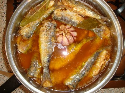 Видео: Вкуснейшие сардины в маринаде!Sardinas en escabeche!España.Madrid,.