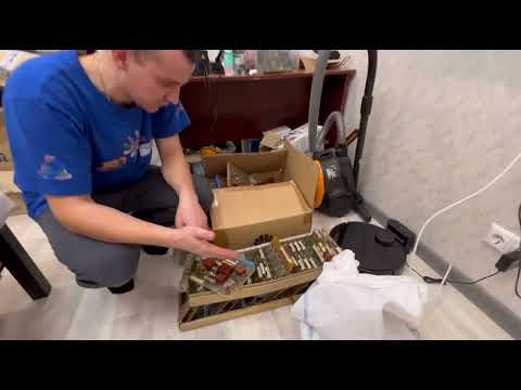 Видео: Открываем новогодние посылочки, смотрим, радуемся и всех С Новым Годом!!!!