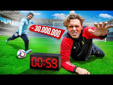 Видео: ПРОДЕРЖИСЬ 1 МИНУТУ против ПРО-ФУТБОЛИСТА ЗА 30.000.000