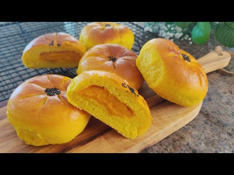 Видео: Супер мягкие тыквенные булочки, простые и вкусные