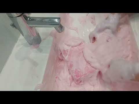 Видео: Soaking soap/Pink-delicate mousse gel/Sponge whipping/Размокшее мыло/Розово-нежный муссовый гель🧼🧽💗