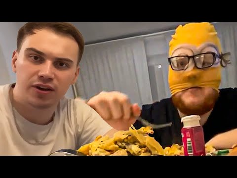 Видео: ГЛЕБ и ХЕЛИН ГОТОВЯТ МЯСО ПО-ФРАНЦУЗСКИ на НОВОЙ КУХНЕ | Sasavot
