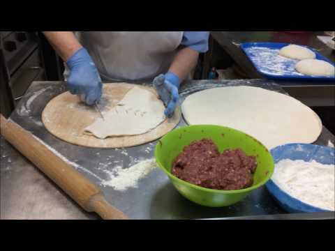 Видео: Осетинский пирог с мясом