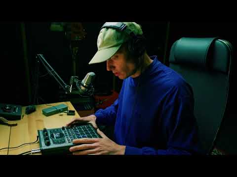 Видео: ЧЕЛЕНДЖ ДЕНЬ 30 | CHALLENGE DAY 30 ROLAND SP404 MK2