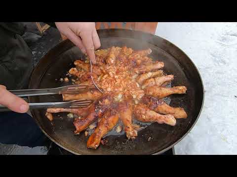 Видео: КУРИЦА ПОД СЫРОМ НА САДЖЕ.Chicken legs with cheese on saj