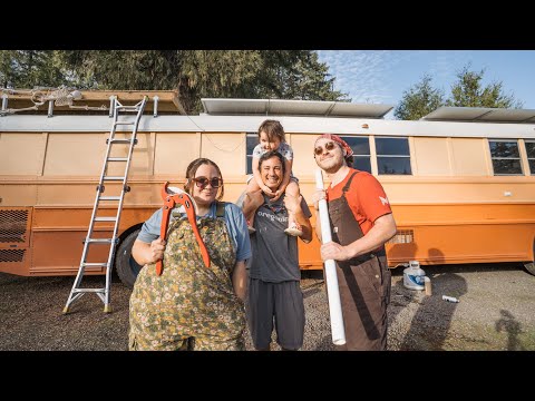 Видео: Строим ещё один школьный автобус! С @JessandJake