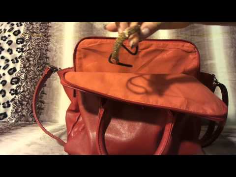 Видео: Что в моей сумке?!!!!