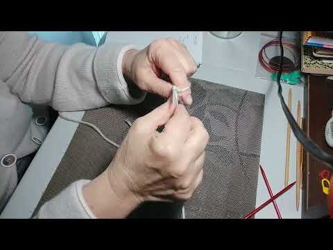 Видео: Полупатентная резинка. Как вязать.#knitting #knittingpattern # knittingpatterns #вязание # knit