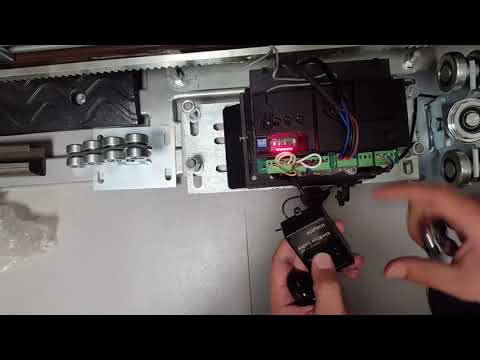 Видео: Программирование пультов DoorHan, Alutech, AnMotors