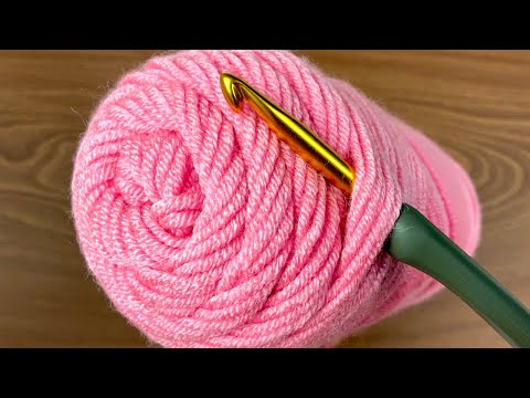 Видео: Ого, всего 1 РЯД! ПОСМОТРИТЕ, какой красивый узор крючком! Легкая вязка крючком для начинающих
