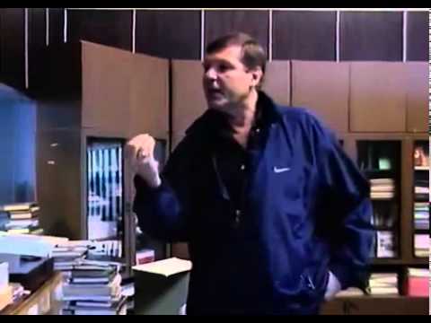 Видео: Документальный фильм об Александре Новикове «Везучий альбом»