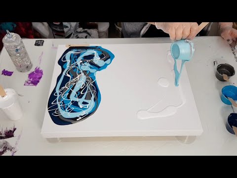 Видео: ЛЮБИТЕЛИ СИНЕГО!! 💙 💦 ВЕЛИКОЛЕПНАЯ акриловая заливка - абстрактное искусство