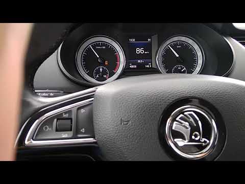 Видео: Разгон до 100 км/с Skoda Octavia A7 FL 1.6 AT (CWVA 110л.с.)