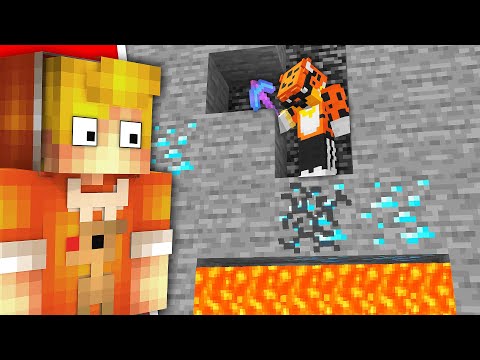 Видео: Я Закрыл 100 Игроков в 2D Мире Майнкрафт...