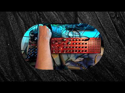 Видео: Пишем Ambient Drone! Ableton + Аналоговый синт