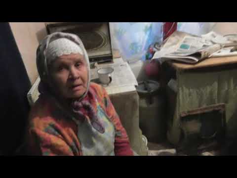 Видео: №1.  Ремонт печки у Надежды.  Передаём опыт молодому поколению.  22. 11. 2017. печник Игнатий Лапкин