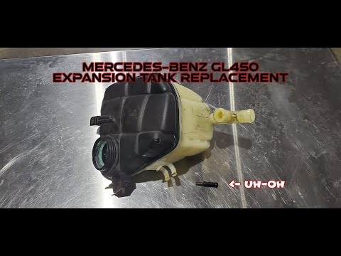 Видео: Замена расширительного бачка GL450 2006-2012