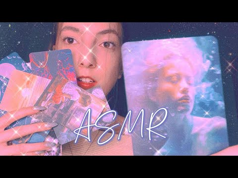 Видео: АСМР ЧТО ГОВОРИТ О ТЕБЕ ТВОЕ ПОДСОЗНАНИЕ? 🤫 МЕТАФОРИЧЕСКИЕ АССОЦИАТИВНЫЕ КАРТЫ✨🌒