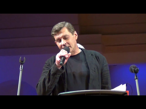 Видео: Александр Домогаров поёт песни Андрея Эшпая