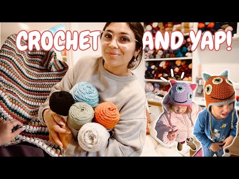 Видео: Вязание крючком и чат 🧶 Что я вяжу крючком в последнее время, новые узоры и веселье для моих детей!