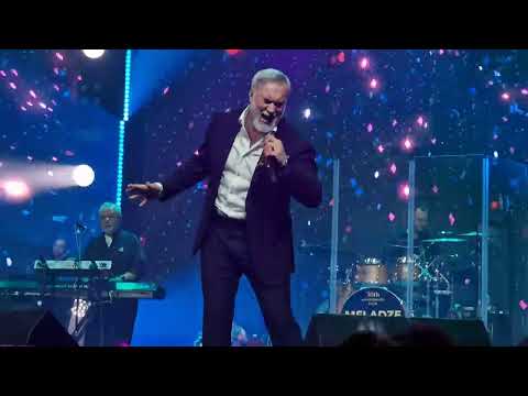 Видео: Валерий Меладзе - Актриса (Helsinki Jäähalli 13.03.25)