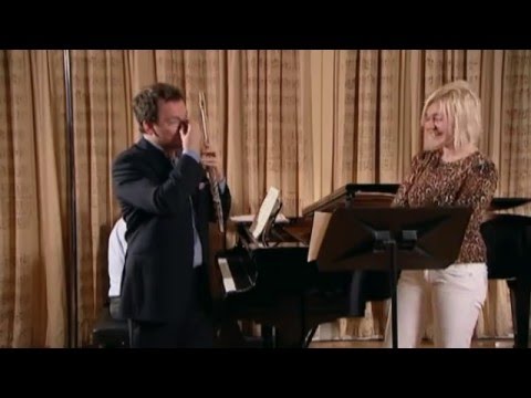 Видео: Эммауэль Паю: Игра на флейте и усиление резонанса