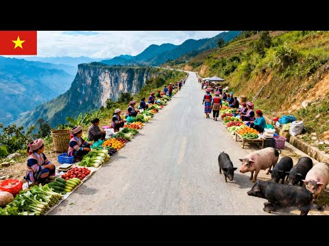 Видео: Пограничный рынок Вьетнама и Китая, рынок Син Ченг, самый дальний рынок на северо-западе Вьетнама.