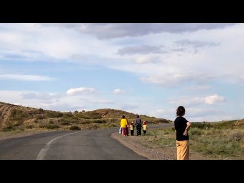 Видео: Vlog 2: Бала сияқты / Жолақ шұлықтар / Самса / Өзенге шомылу / Саябақ