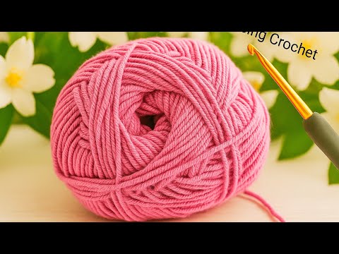 Видео: Мастер-класс по вязанию крючком всего за 2 ряда / Так просто и так красиво!