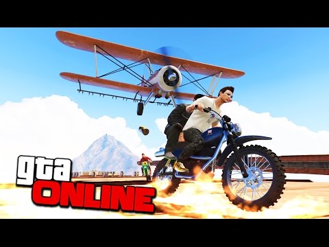 Видео: ЧУТЬ НЕ РАЗОРВАЛО КРЫЛОМ ОТ БОЛЬШОГО САМОЛЕТА В GTA 5 ONLINE ( УГАР )