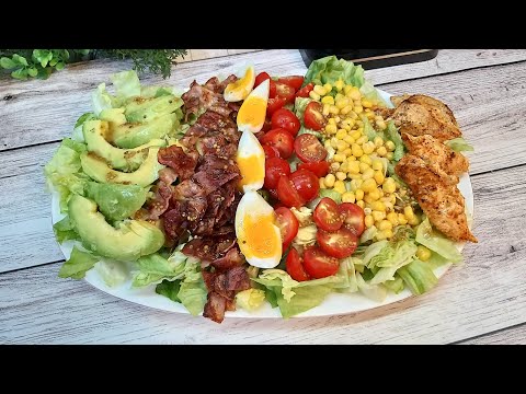 Видео: Самый популярный американский салат Кобб идеальное сочетание вкусов.