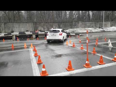 Видео: Водить Здорово Экзамен ГИБДД Видео  Эстакада Парковка Разворот Гараж Змейка Поворот под прямым углом