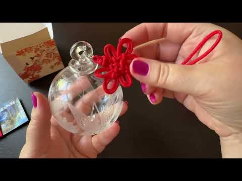 Видео: ASMR VIDEO СУВЕНИРЫ ИЗ ПУТЕШЕСТВИЙ ЧТО Я ПРИВЕЗЛА ИЗ СИНГАПУРА АСМР ВИДЕО ШЕПОТ