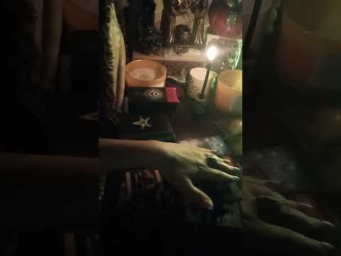 Видео: Кто на пороге?#таропоток 