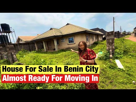 Видео: Дом на продажу в Бенин-Сити, Нигерия. Продажа дома в аварийном состоянии. Лето. Аку.