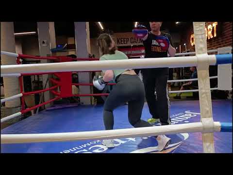 Видео: Эффективность баллистического удара. Школа постановки удара.