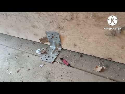 Видео: НАЧАЛИ РЕМОНТ В СТАРОМ ДОМЕ